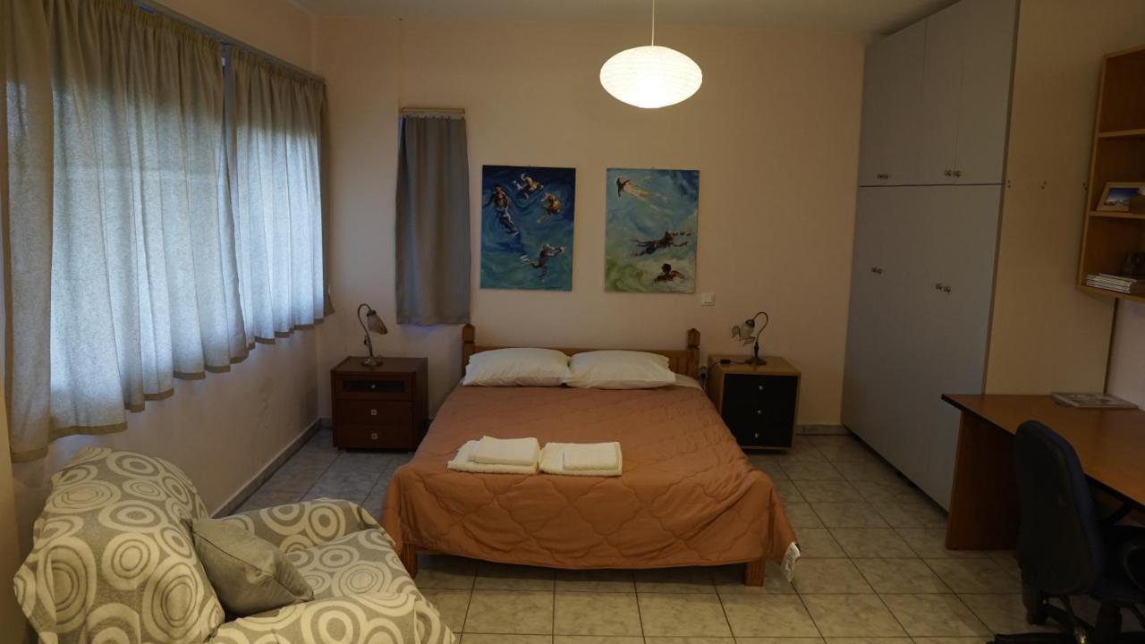 Romanos Patras Studio Экстерьер фото