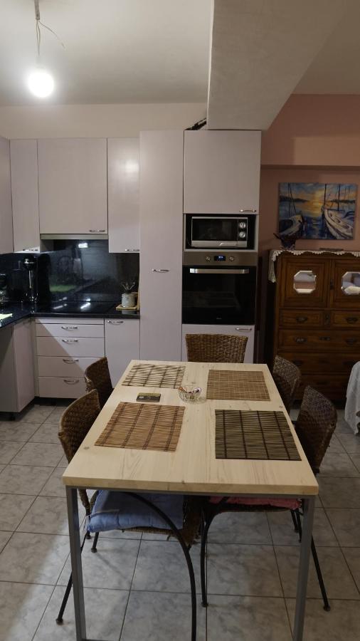 Romanos Patras Studio Экстерьер фото